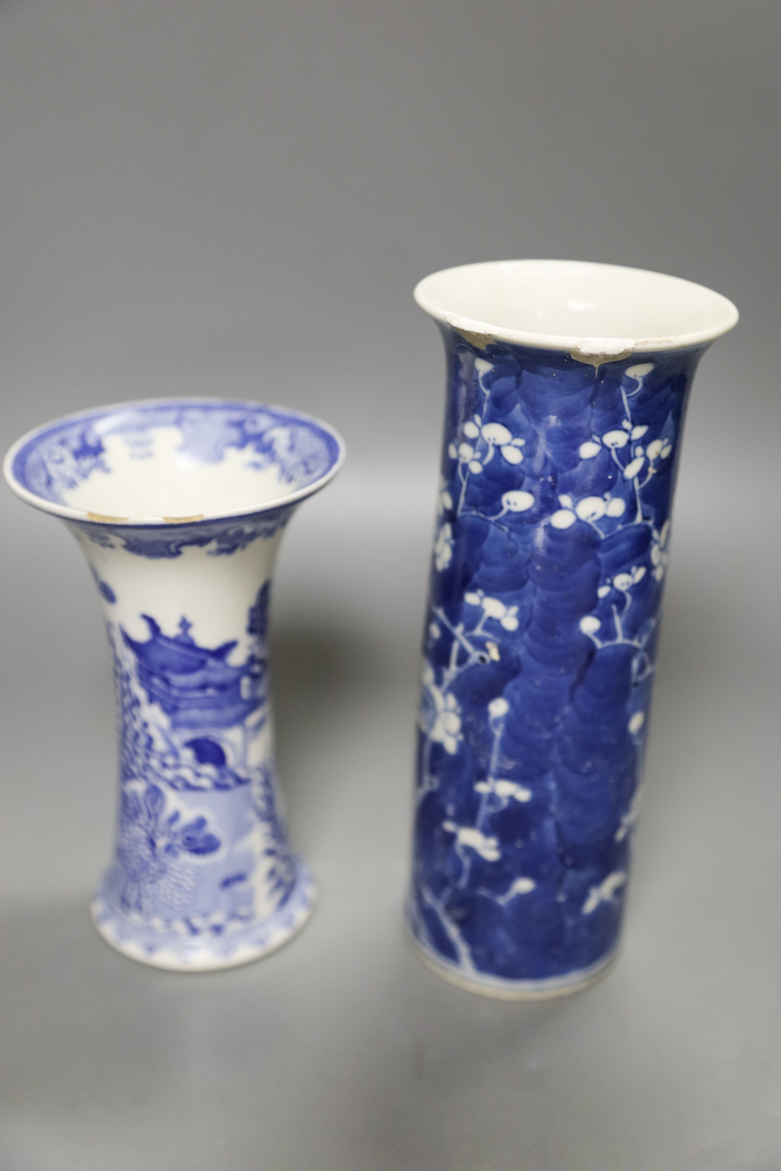 A Chinese famille verte meiping, two Chinese blue and white vases (both damaged) and a Masons vase, 19th/20th century Tallest 26cm